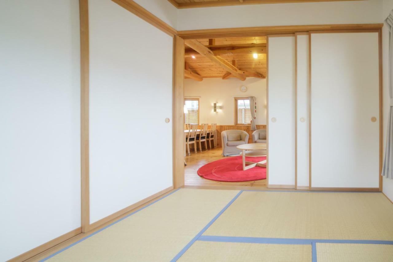 Hauska Karuizawa Hotel Szaku Kültér fotó